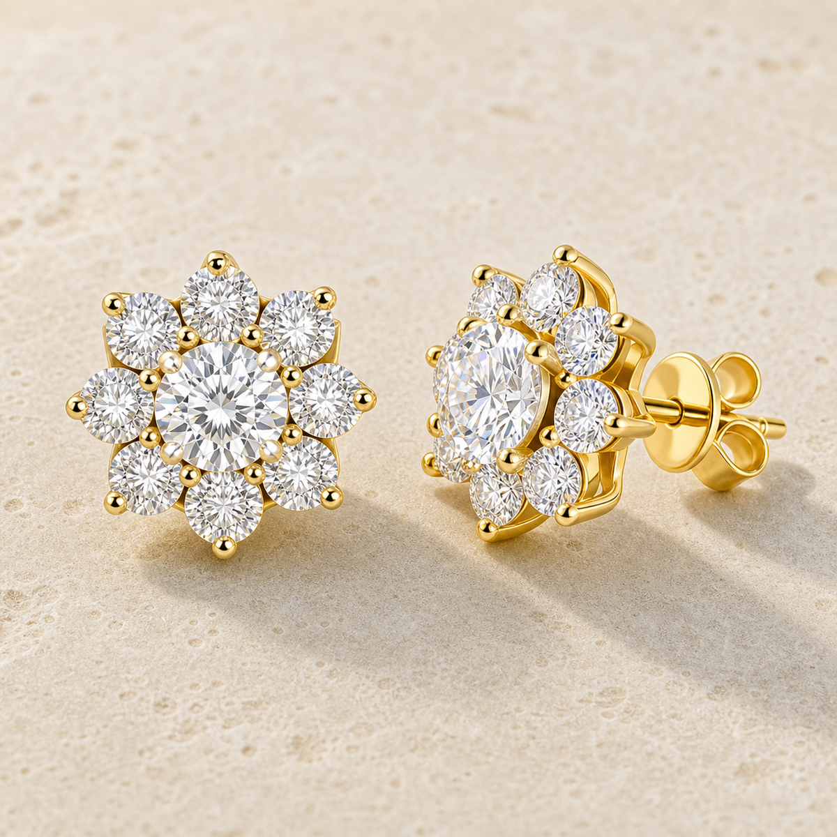 Liora™ Blumen-Moissanit-Ohrstecker