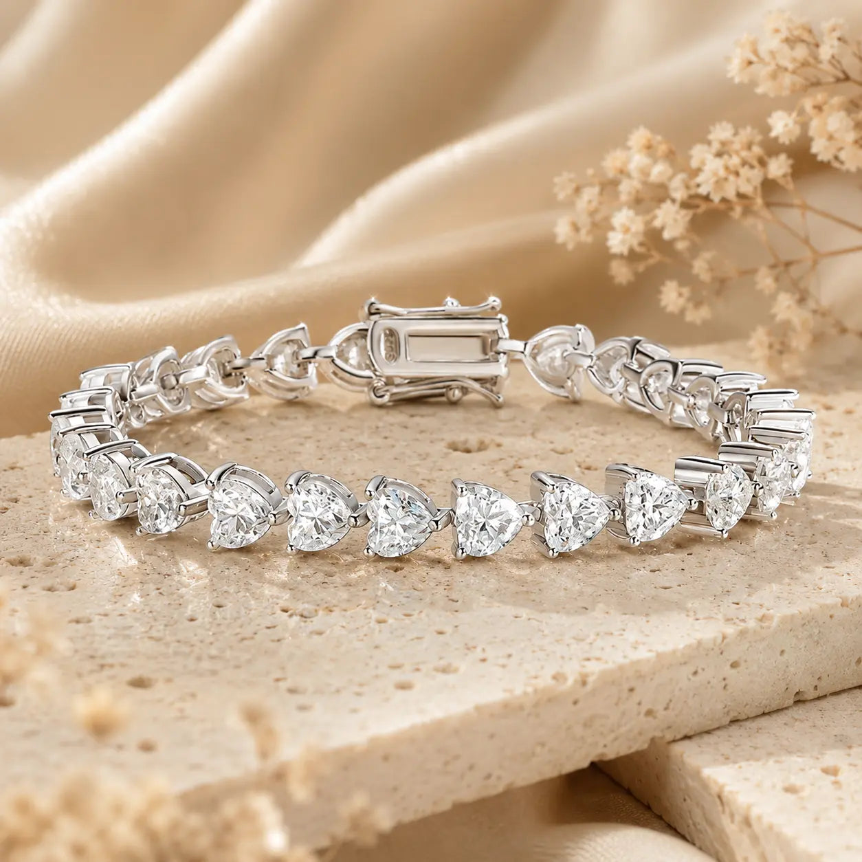 Amelisse™ Heart-Cut Moissanite Tennis Bracelet for Women